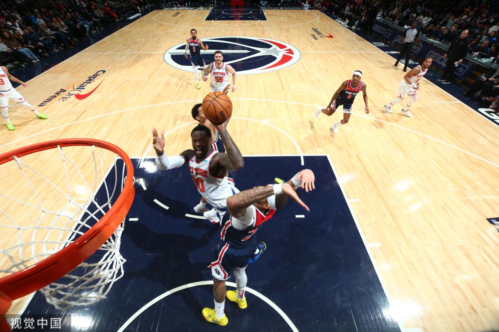 上网击球的 上网击球的