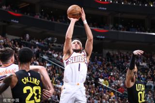 球的瞬间 球的瞬间