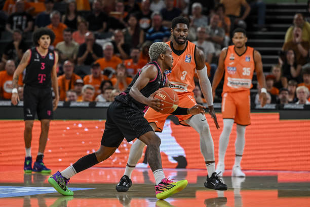 的赛季中需 的赛季中需