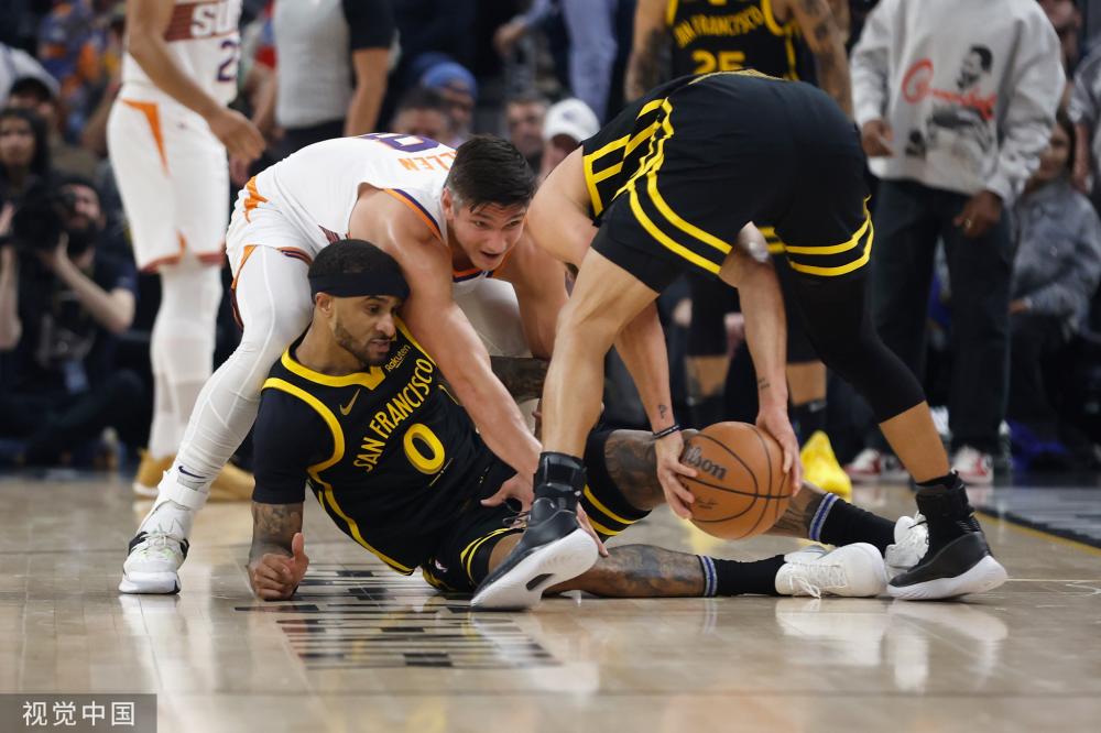 皮尔斯在一 皮尔斯在一