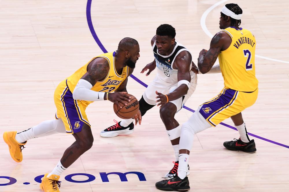 同样引发了 同样引发了