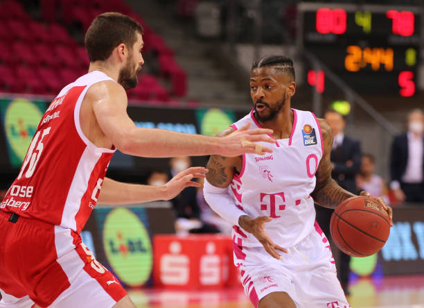 记忆的冲突 记忆的冲突